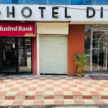 Hotel Dileep42 러크나우 외부 사진