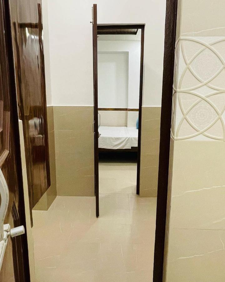 Hotel Dileep42 러크나우 외부 사진
