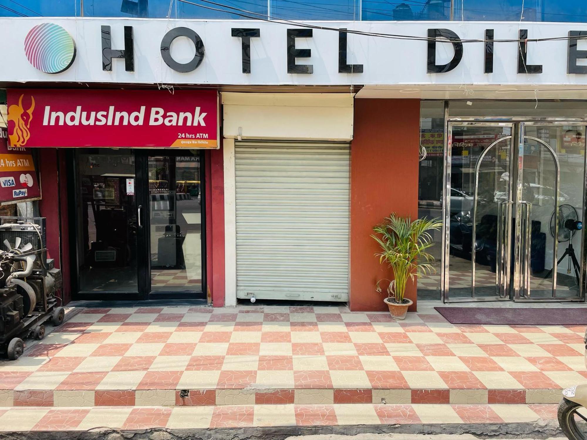 Hotel Dileep42 러크나우 외부 사진