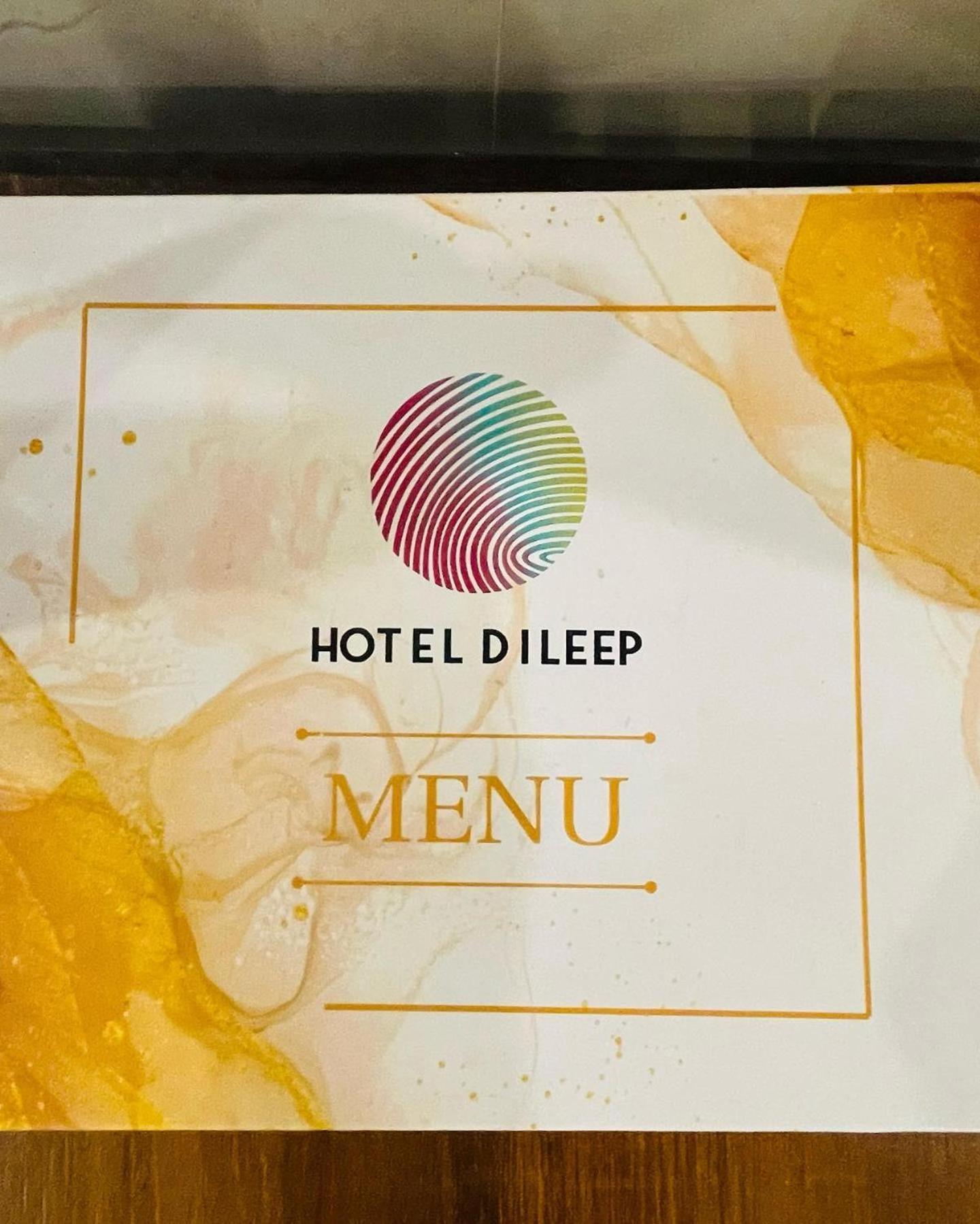 Hotel Dileep42 러크나우 외부 사진